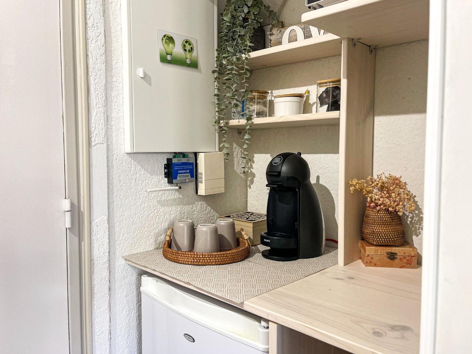 Apartamento Ideal Para Parejas En Enveitg Exterior photo